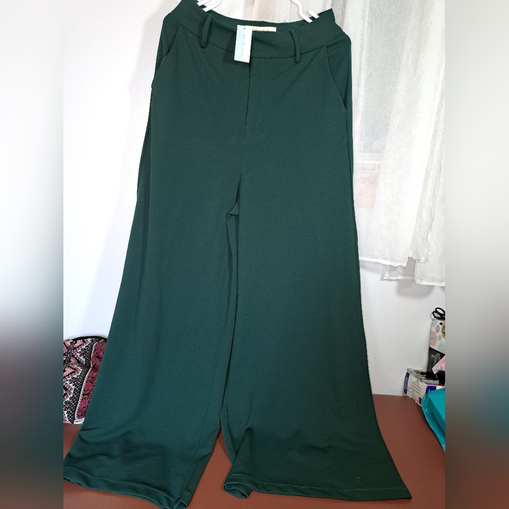 Elegant Green Jumpsuit